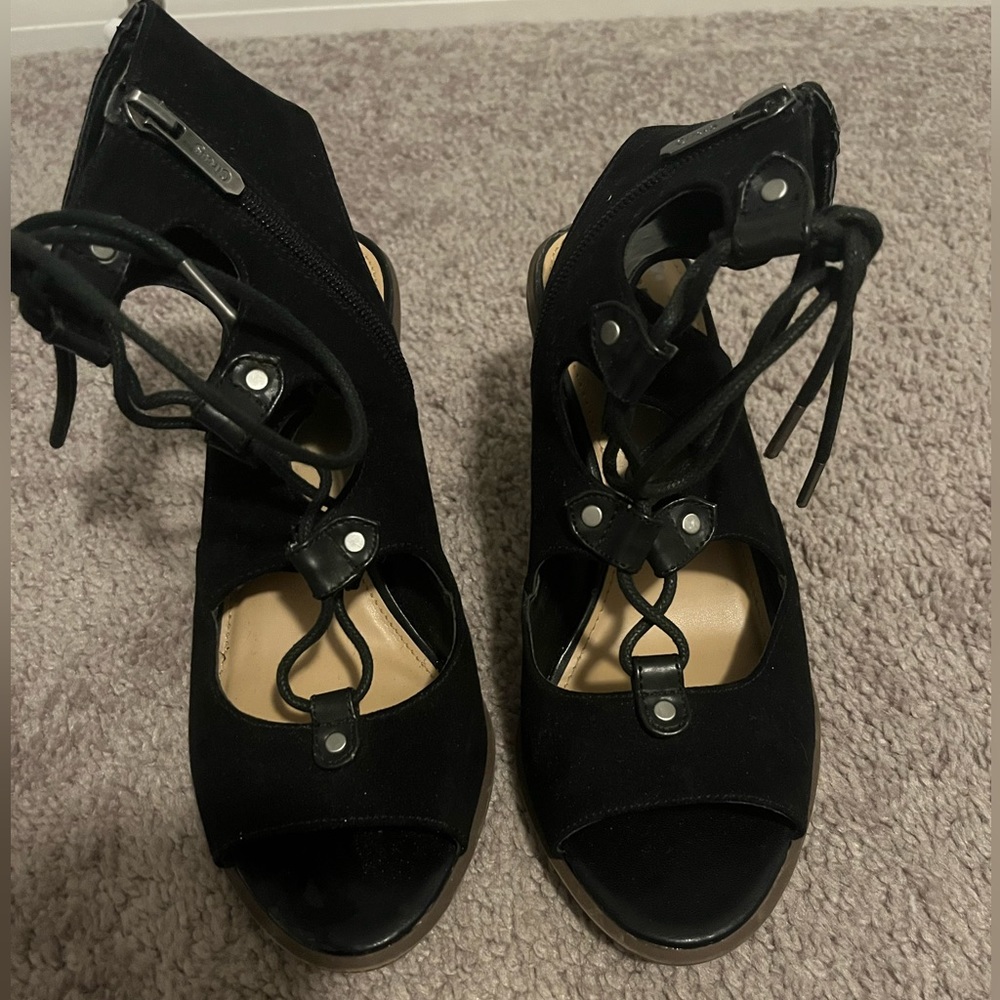 Black heels